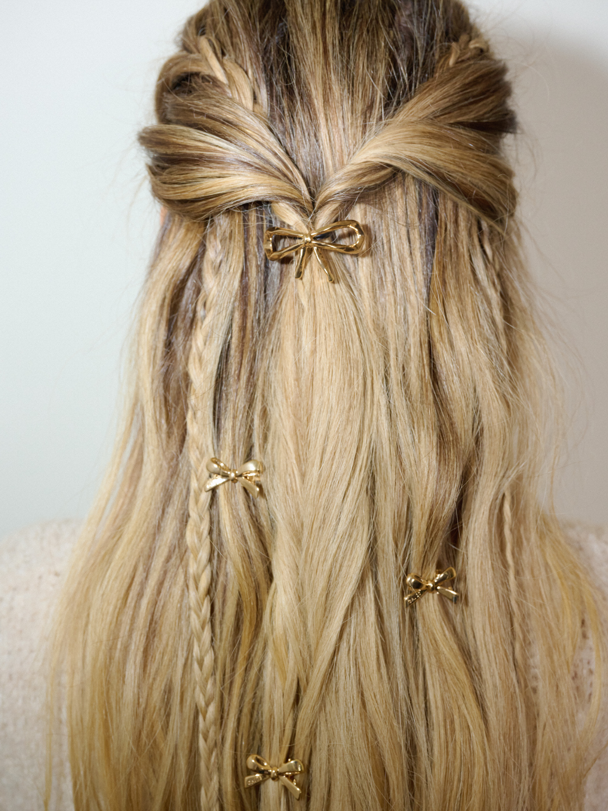 ALTIN FIYONK KLIPS TOKA SET