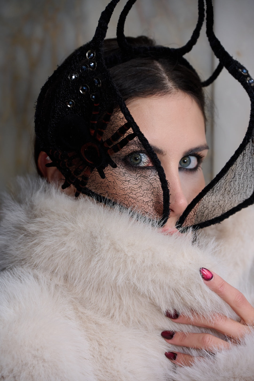 WEB HEADPIECE