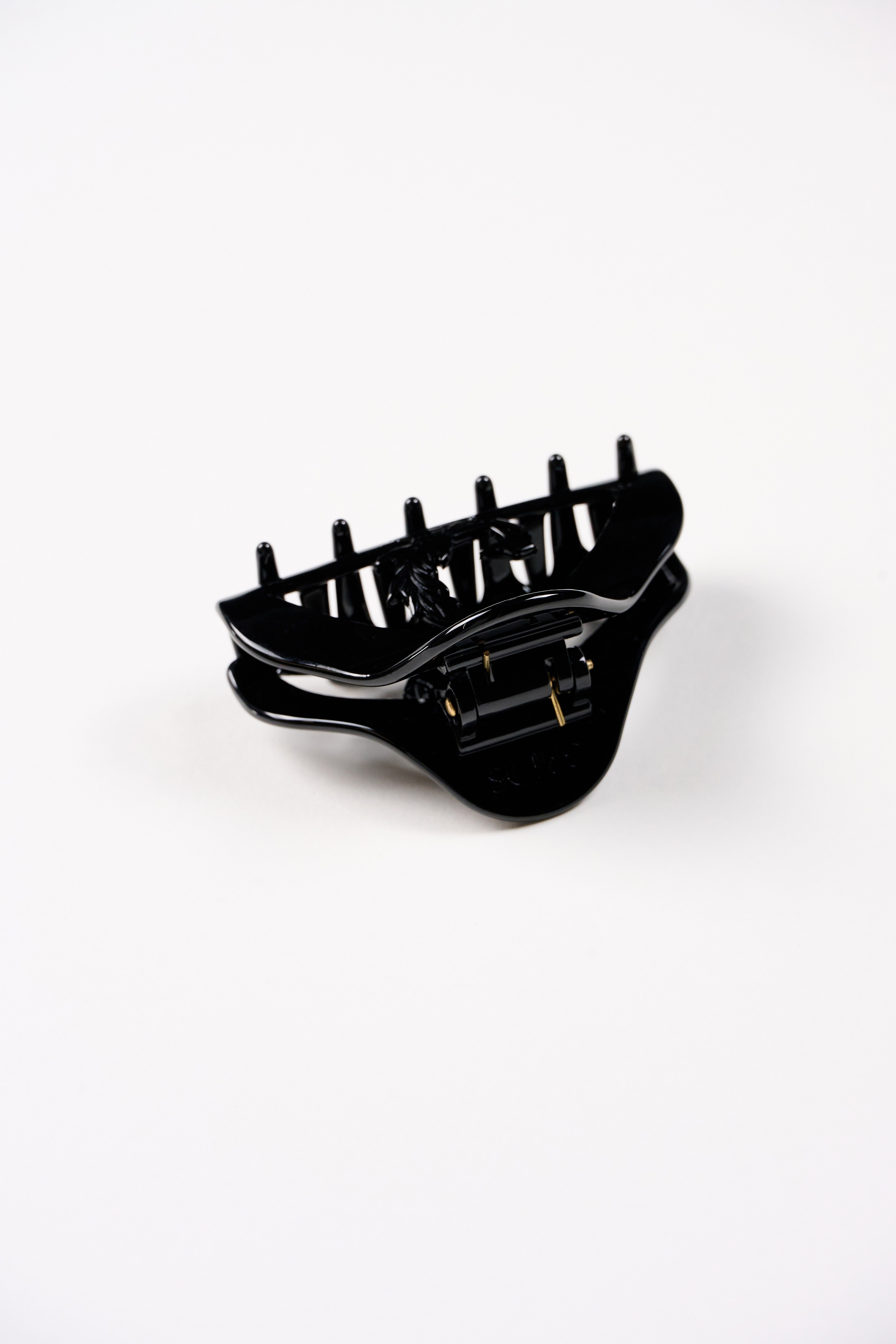 GAIOS SIYAH MANDAL TOKA