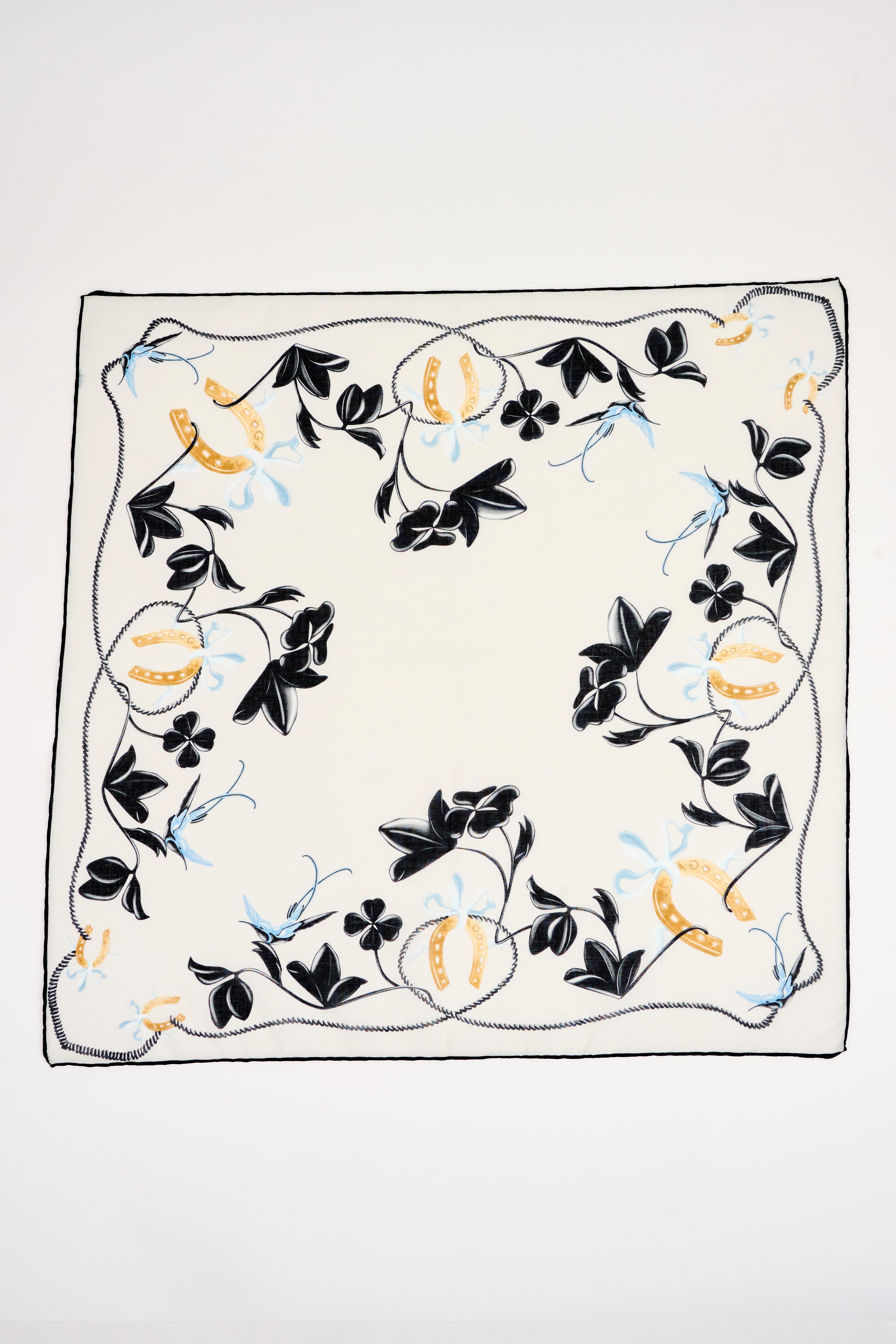 ANNIE BANDANA