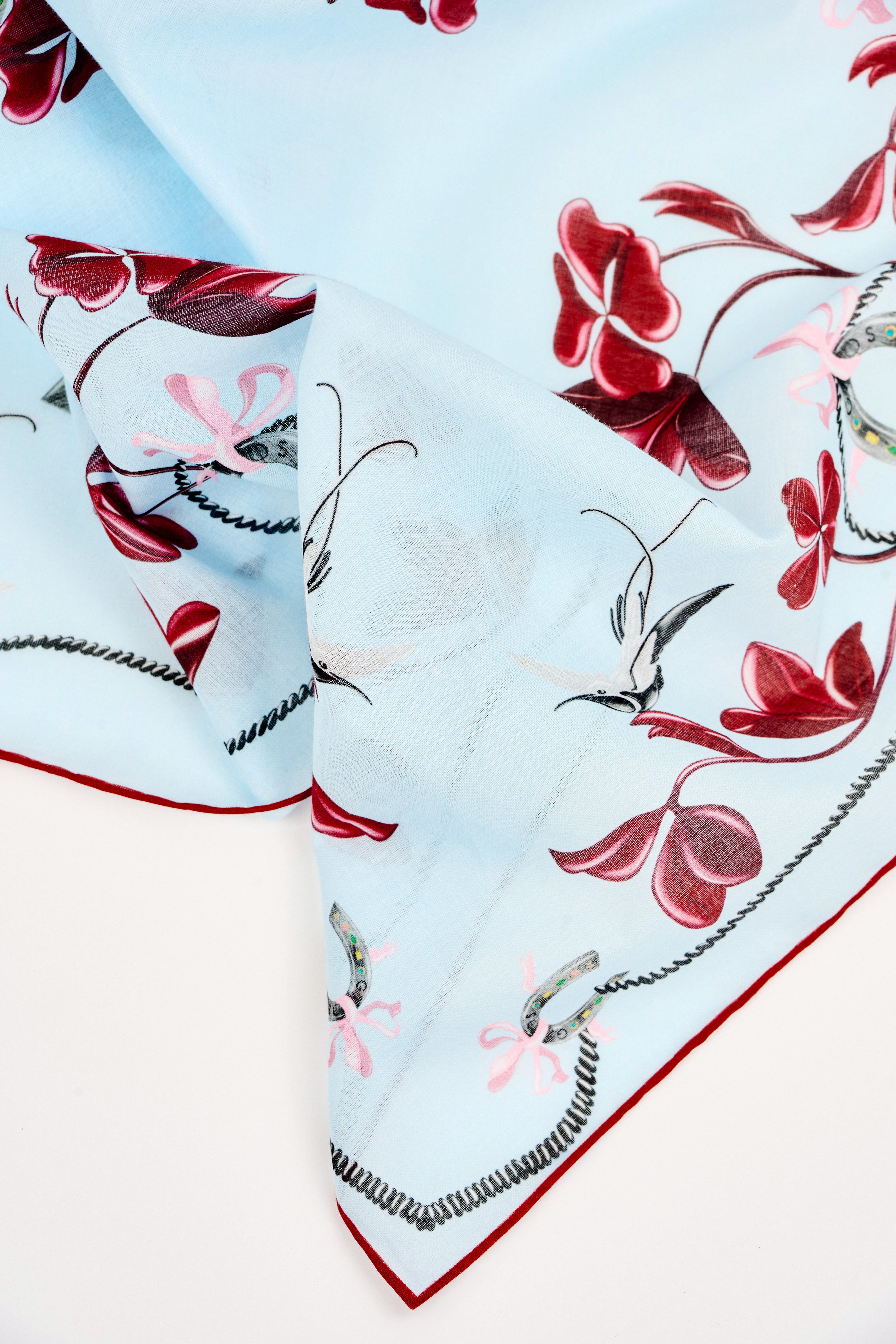 ANNIE BANDANA