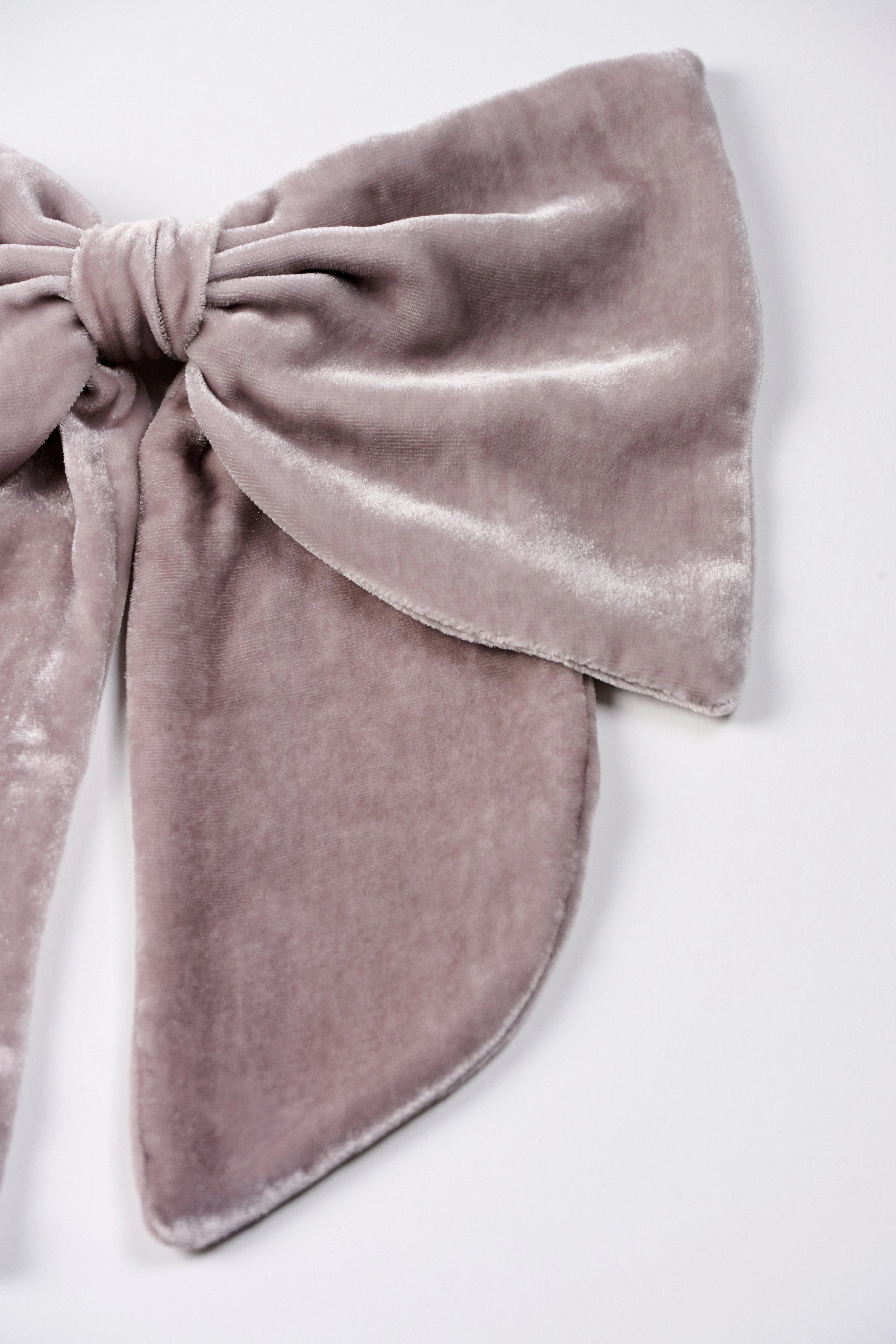 JENNY KADIFE GRI KURDELE TOKA