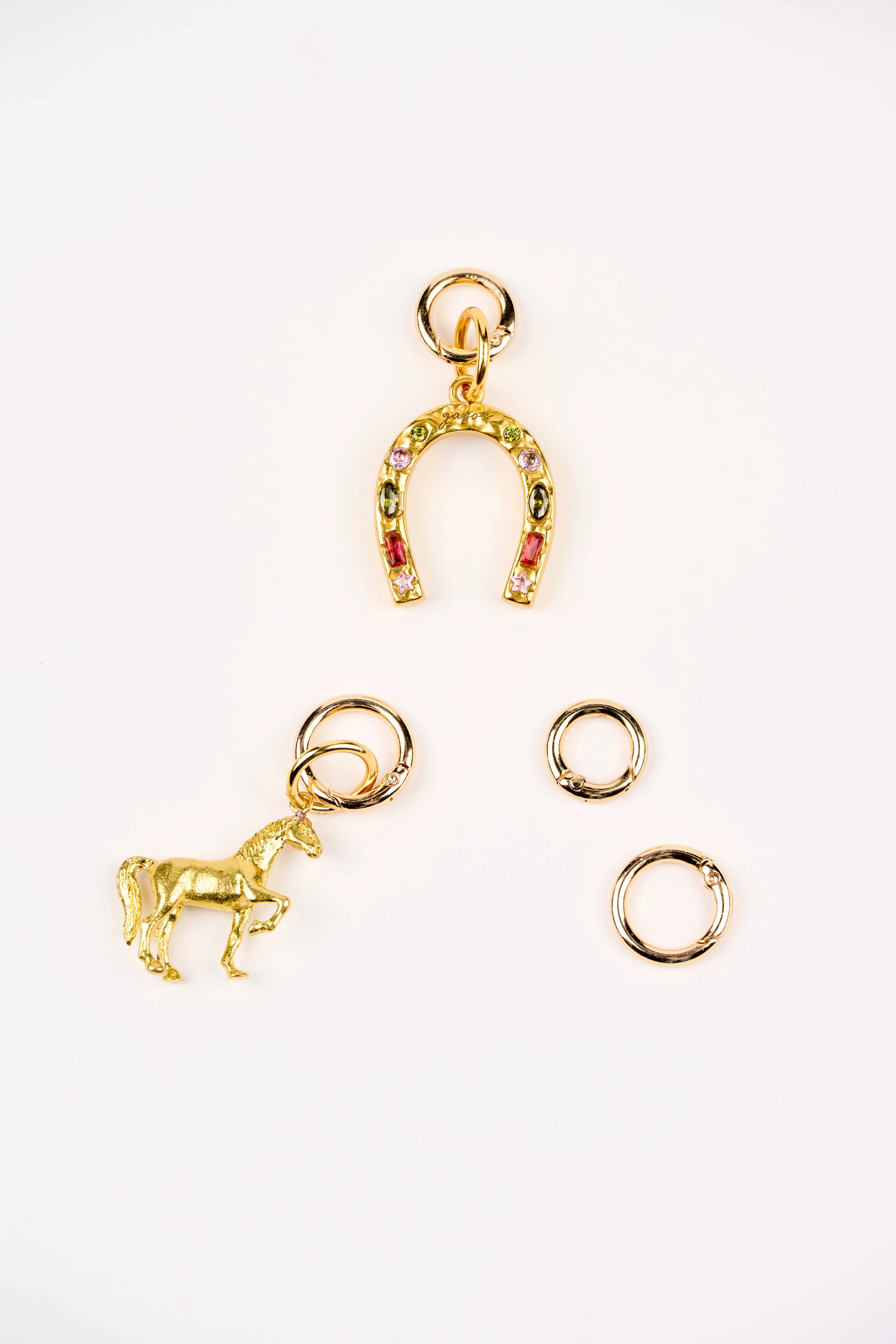 LUCKY CHARM SAC YUZUKLERI