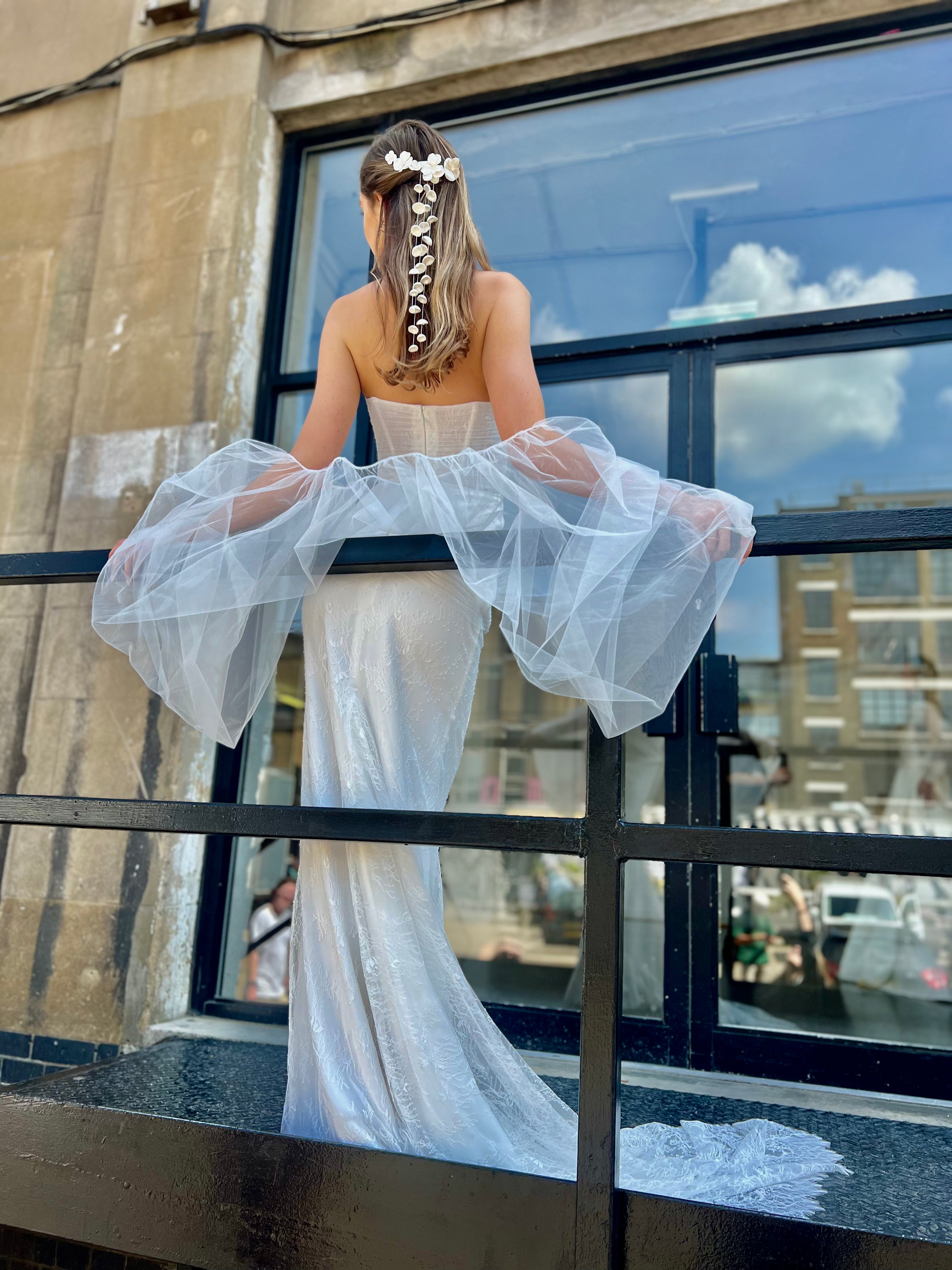 MIRA FLOWING FIRKETE SET