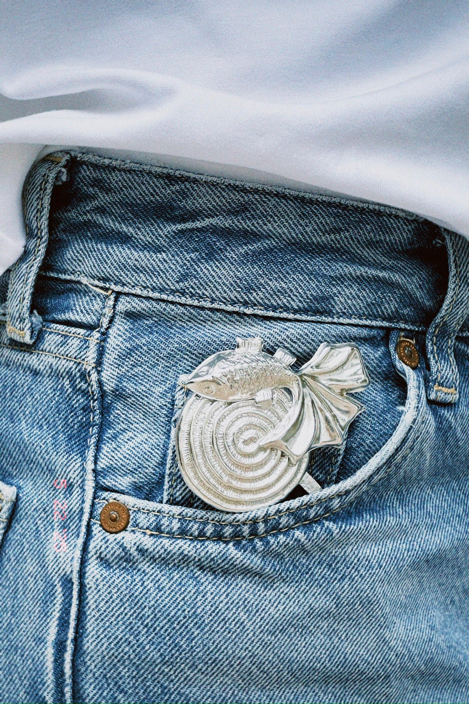 KOI AND SPIRAL ÇUBUK TOKA