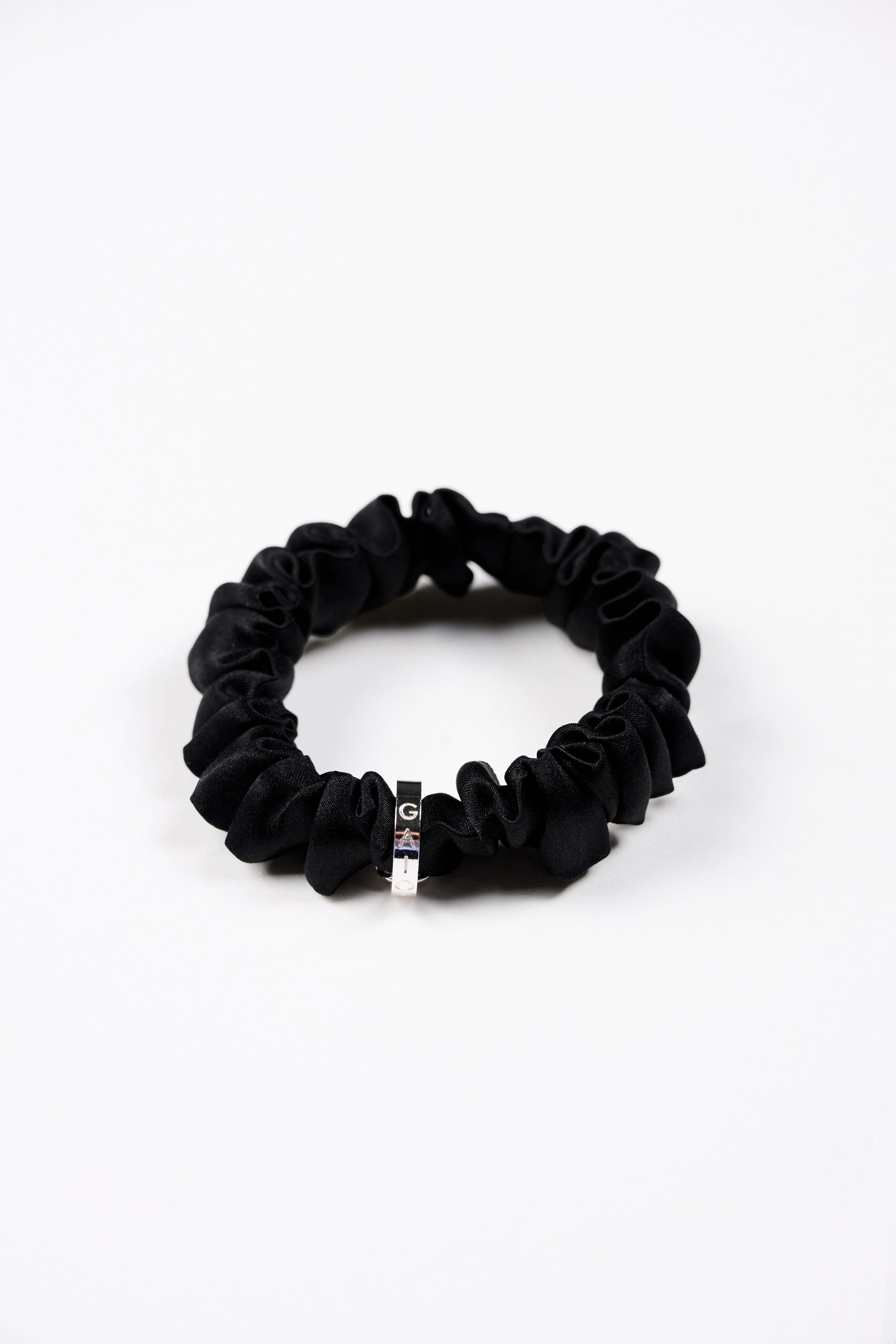 IPEK CHLOE SIYAH LASTIK TOKA