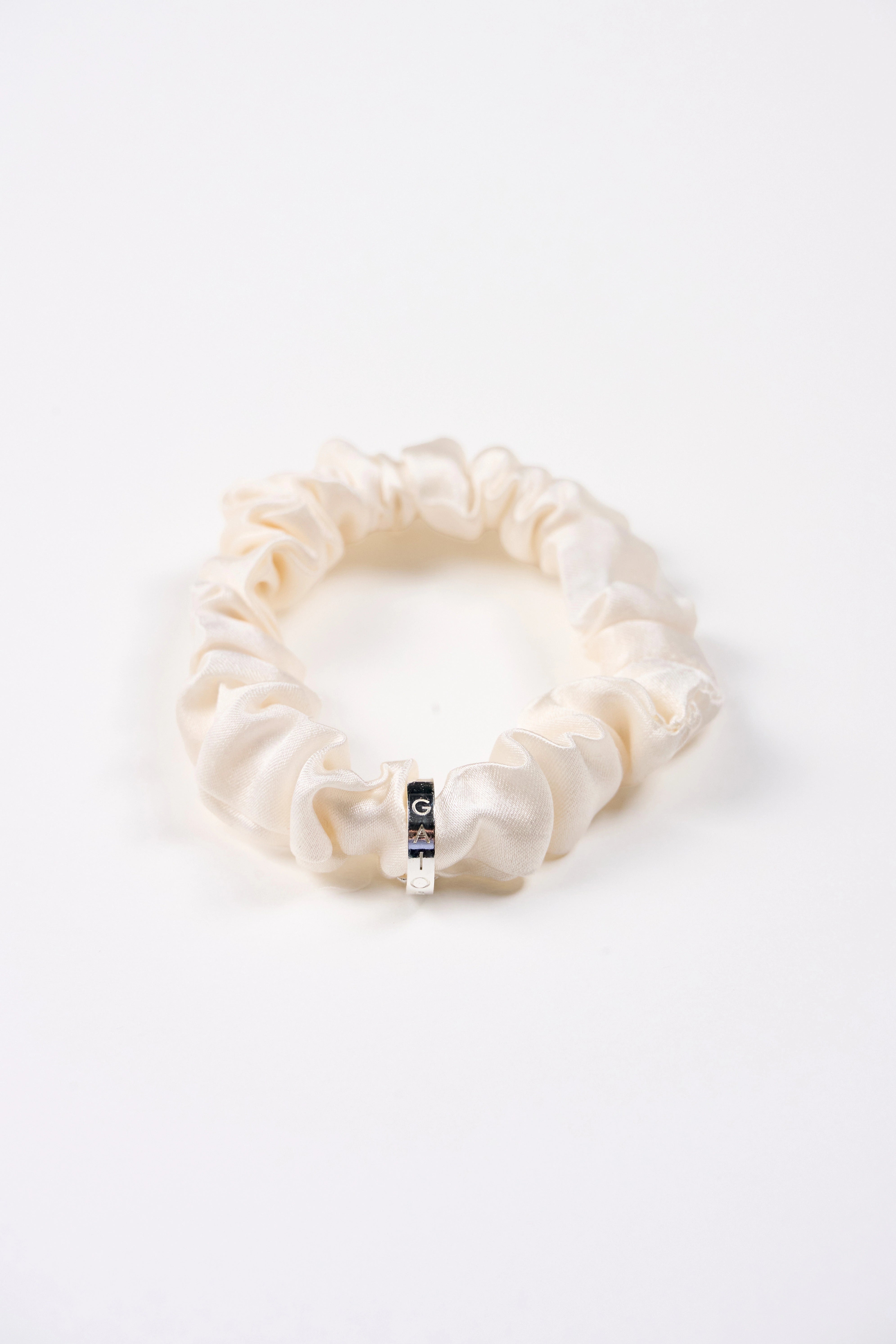 IPEK CHLOE BEYAZ LASTIK TOKA