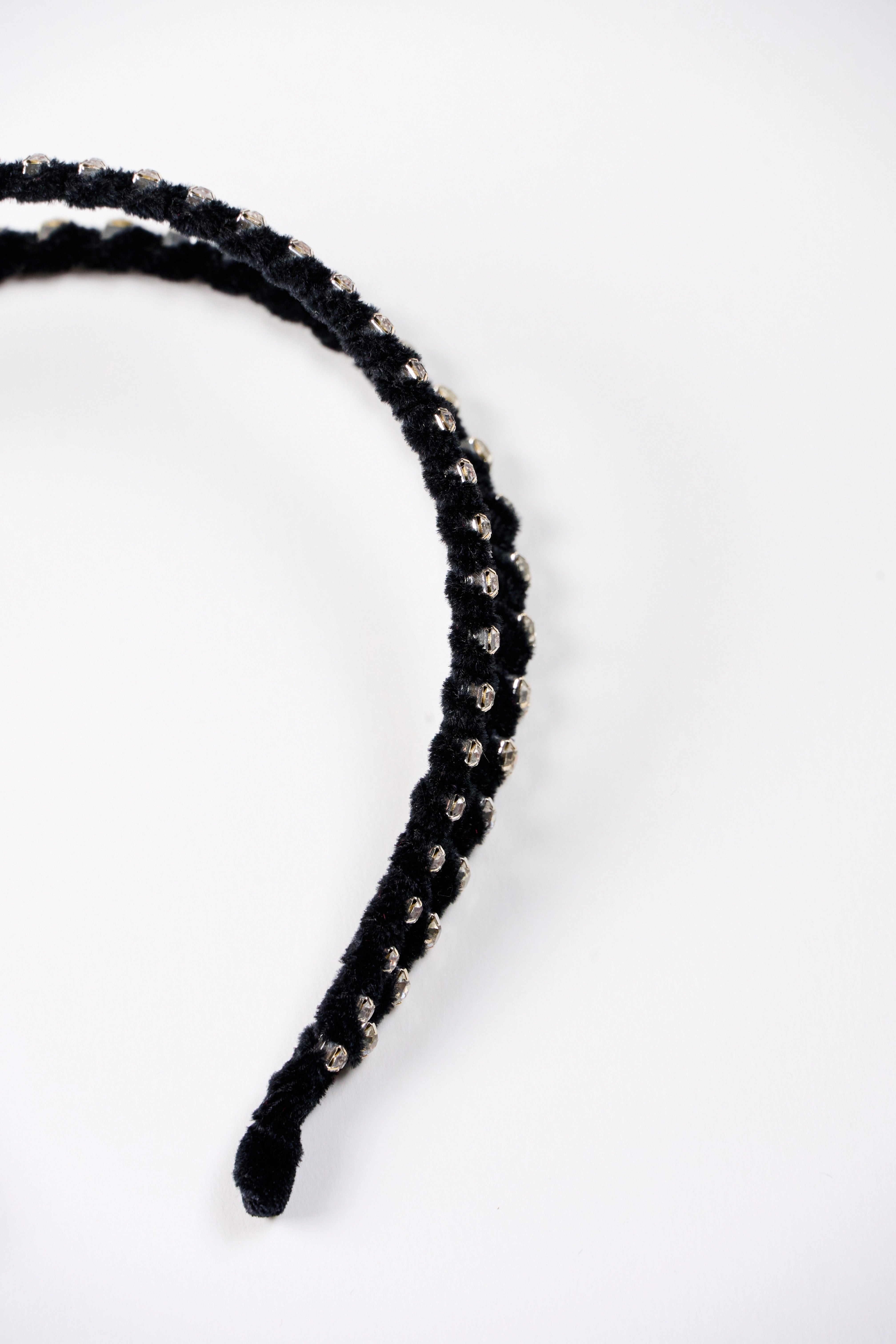 DOUBLE LAYERED DUSTY SPARKLE CROWN