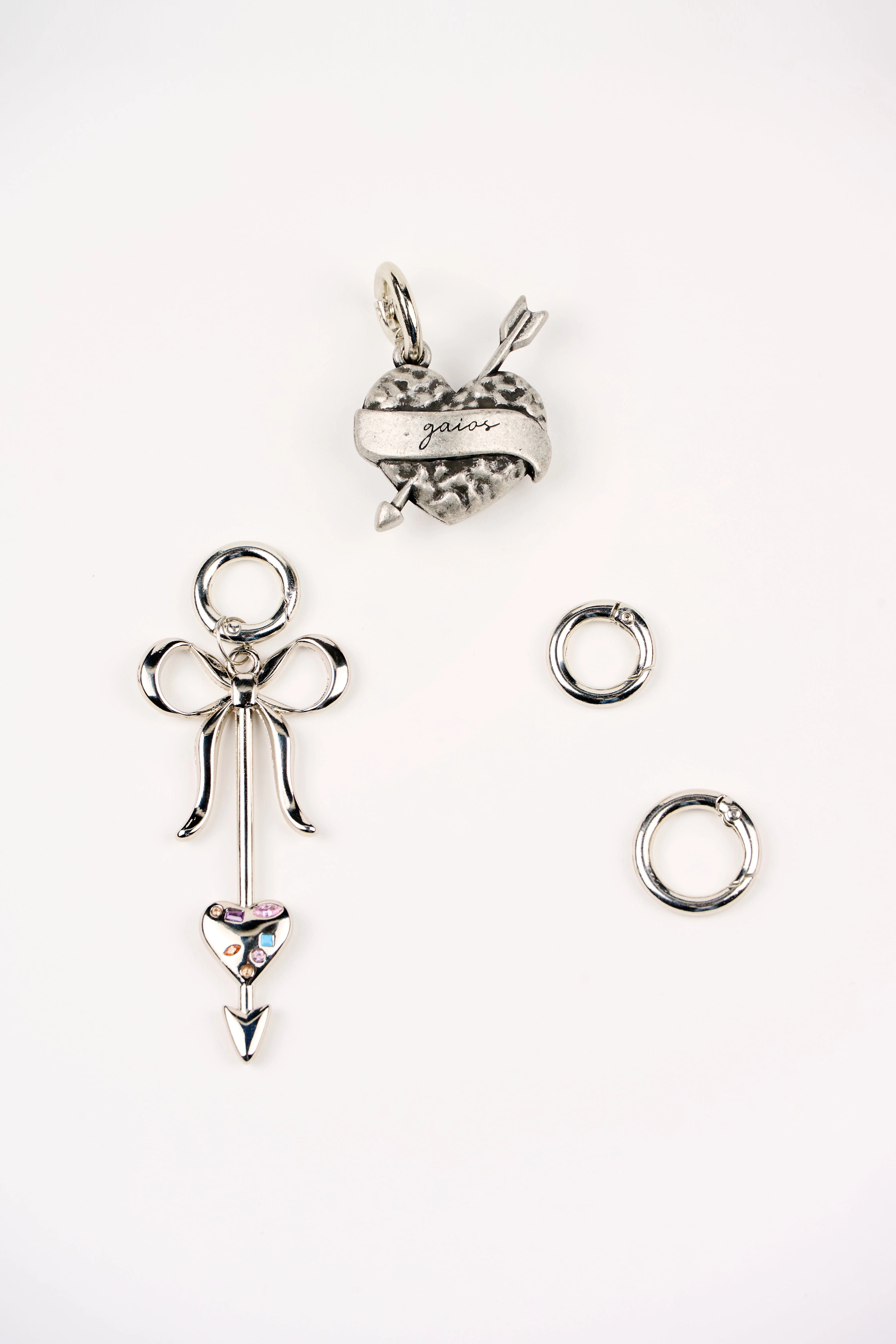 LUCKY CHARM SAC YUZUKLERI