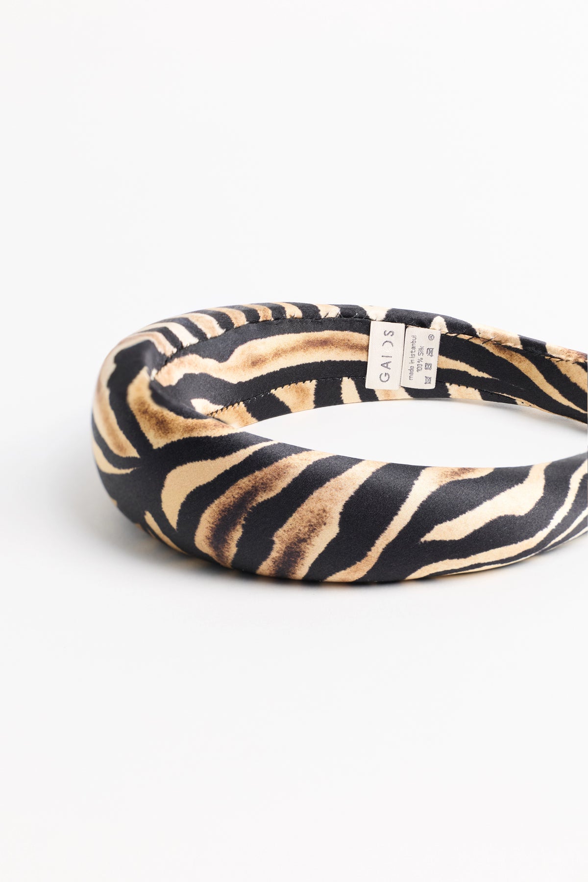 ZEBRA LORETHA TAÇ